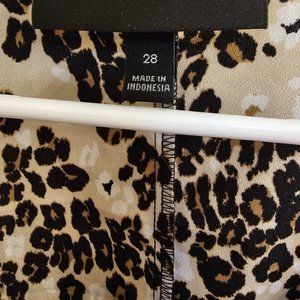 Lane Bryant Animal Print Size 28 Shirt